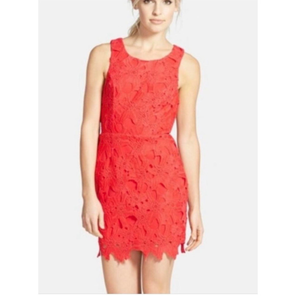 ASTR Floral Lace Dress Women’s Size M Red Textured Sleeveless Cocktail NWT - Picture 1 of 10
